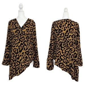 Emery Rose Animal Print Asymmetrical Blouse XL